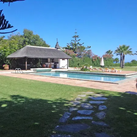 Villa Amazing Beachfront Heated Pool *